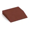 Rand-Platte (eine Seite abgeschrägt) von WARCO im Farbdesign Ziegelrot mit den Abmessungen 500 x 500 x 100 mm. Produktfoto von Artikel 0456 in der Aufsicht von schräg vorne.