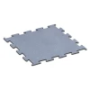 Fitness Performance Elite Trainingsboden von WARCO im Farbdesign Nebelgrau mit den Abmessungen 100 x 100 x 1,5 cm | 1,00 m². Produktfoto von Artikel 6148 in der Aufsicht von schräg vorne.