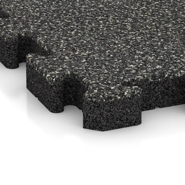Detailaufnahme der Randausprägung von WARCO-Produkt 3025, Outdoor-Klickfliese, Format 500 x 500 x 50 mm, Farbe Dunkelgrauer Granit.