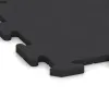 Detailaufnahme der Randausprägung von WARCO-Produkt 0201, Fitnessboden Studio, Format 500 x 500 x 18 mm, Farbe Anthrazit.