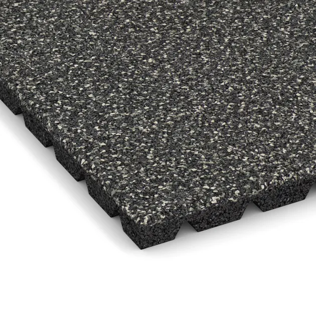 Detailaufnahme der Randausprägung von WARCO-Produkt 5331, Fallschutzplatte, Format 500 x 500 x 30 mm, Farbe Dunkelgrauer Granit.