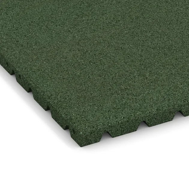 Detailaufnahme der Randausprägung von WARCO-Produkt 0576, Fallschutzplatte, Format 500 x 500 x 30 mm, Farbe Grasgrün.