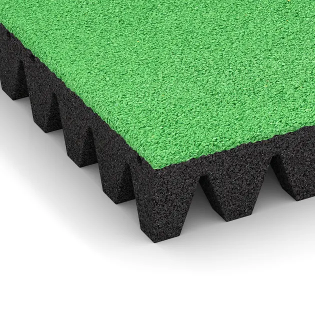 Detailaufnahme der Randausprägung von WARCO-Produkt 0721, Fallschutzplatte, Format 500 x 500 x 80 mm, Farbe Maigrün.