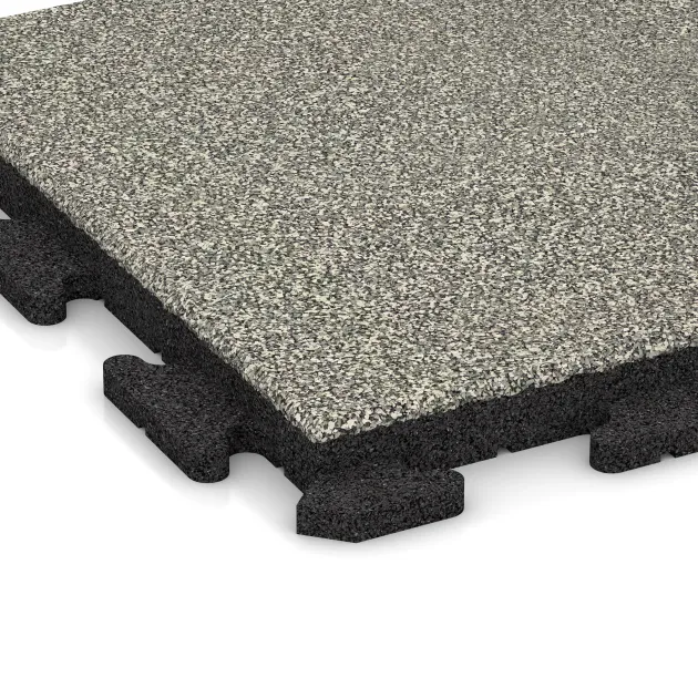 Detailaufnahme der Randausprägung von WARCO-Produkt 1299, Gehwegplatte Classic, Format 500 x 500 x 40 mm, Farbe Heller Granit.