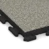 Detailaufnahme der Randausprägung von WARCO-Produkt 1432, Gehwegplatte Classic, Format 500 x 500 x 50 mm, Farbe Heller Granit.