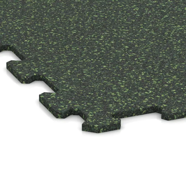 Detailaufnahme der Randausprägung von WARCO-Produkt 1022, Fitnessboden Kompakt, Format 970 x 970 x 8 mm | 0,94 m, Farbe Englischer Rasen.