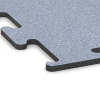 Detailaufnahme der Randausprägung von WARCO-Produkt 6148, Fitness Performance Elite Trainingsboden, Format 100 x 100 x 1,5 cm | 1,00 m², Farbe Nebelgrau.
