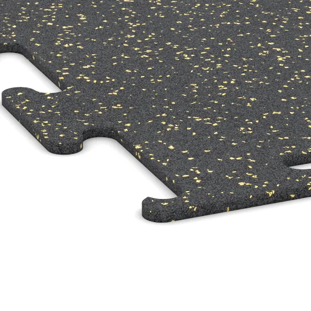 Detailaufnahme der Randausprägung von WARCO-Produkt 3764, Fitness Performance Elite Trainingsboden, Format 500 x 500 x 10 mm, Farbe Leicht Gelb Gesprenkelt.