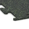 Detailaufnahme der Randausprägung von WARCO-Produkt 3771, Fitness Performance Elite Trainingsboden, Format 50 x 50 x 1,5 cm | 0,25 m², Farbe Leicht Grün Gesprenkelt.