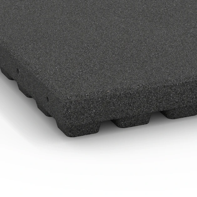 Detailaufnahme der Randausprägung von WARCO-Produkt 6295, Fallschutzplatten, Format 50 x 50 x 7 cm, Farbe Anthrazit.