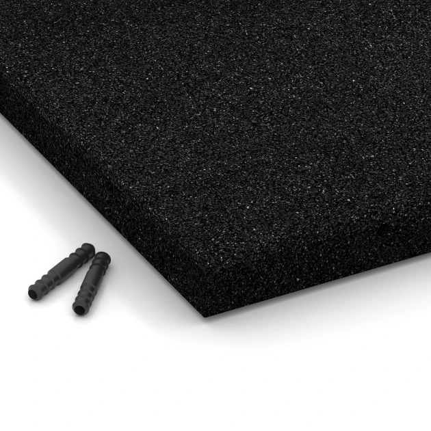 Detailaufnahme der Randausprägung von WARCO-Produkt 6171, Fallschutzplatten, Format 50 x 50 x 4,5 cm, Farbe Anthrazit.