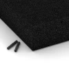 Detailaufnahme der Randausprägung von WARCO-Produkt 6174, Fallschutzplatten, Format 50 x 50 x 11 cm, Farbe Anthrazit.
