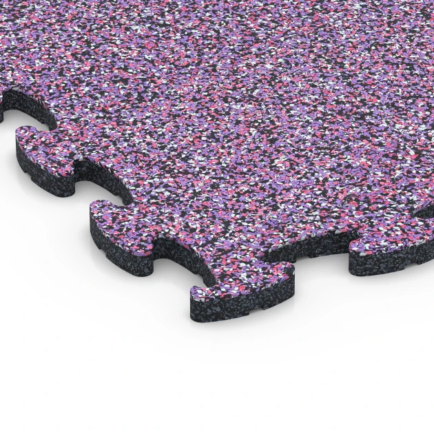 Detailaufnahme der Randausprägung von WARCO-Produkt 6783, Gymnastikmatte, Format 44,6 x 44,6 x 1,8 cm, Farbe Lavendel.