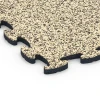 Detailaufnahme der Randausprägung von WARCO-Produkt 6865, Fitness Max Floor System, Format 44,6 x 44,6 x 1,8 cm, Farbe Travertin.