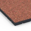 Detailaufnahme der Randausprägung von WARCO-Produkt 7145, Outdoor-Fitnessboden, Format 60 x 60 x 4 cm | 0,36 m², Farbe Feuersglut.
