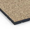 Detailaufnahme der Randausprägung von WARCO-Produkt 7149, Outdoor-Fitnessboden, Format 60 x 60 x 4 cm | 0,36 m², Farbe Rattan Lounge.