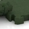 Großaufnahme vom Verbindungssystem von WARCO-Boden 3194 - Fitness-Bodenschutzmatte im Farbdesign Grasgrün. Abmessungen 500 x 500 x 60 mm.