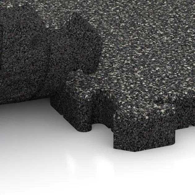 Großaufnahme vom Verbindungssystem von WARCO-Boden 3025 - Outdoor-Klickfliese im Farbdesign Dunkelgrauer Granit. Abmessungen 500 x 500 x 50 mm.