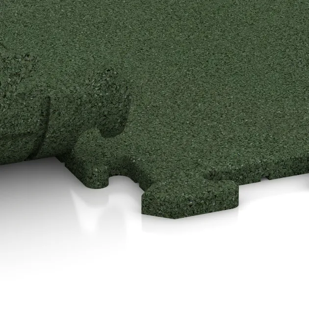 Großaufnahme vom Verbindungssystem von WARCO-Boden 0342 - Bodenschutzmatte 1,8 cm HD – Fitness im Farbdesign Grasgrün. Abmessungen 1000 x 1000 x 18 mm.