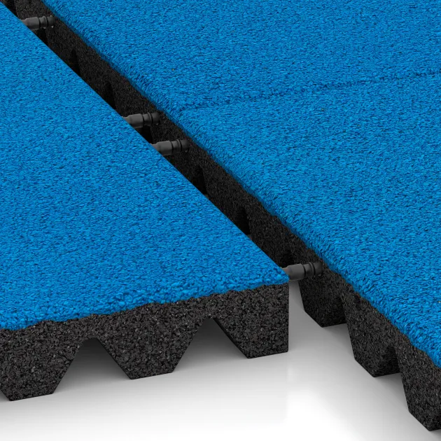 Großaufnahme vom Verbindungssystem von WARCO-Boden 0681 - Fallschutzplatte im Farbdesign Himmelblau. Abmessungen 500 x 500 x 50 mm.