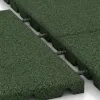 Großaufnahme vom Verbindungssystem von WARCO-Boden 0516 - Terrassenfliese 3 cm im Farbdesign Grasgrün. Abmessungen 400 x 400 x 30 mm.