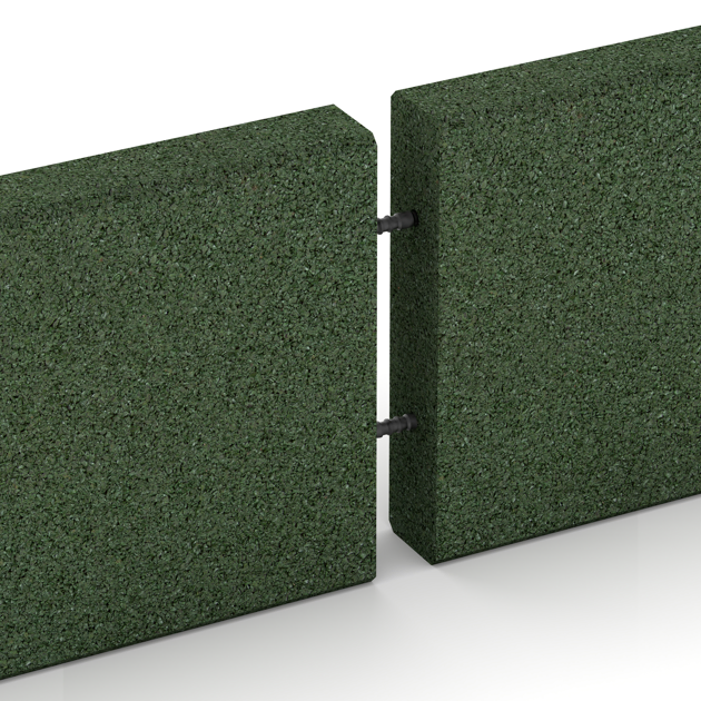 Großaufnahme vom Verbindungssystem von WARCO-Boden 2594 - Gummi-Randstein im Farbdesign Grasgrün. Abmessungen 1000 x 50 x 250 mm.