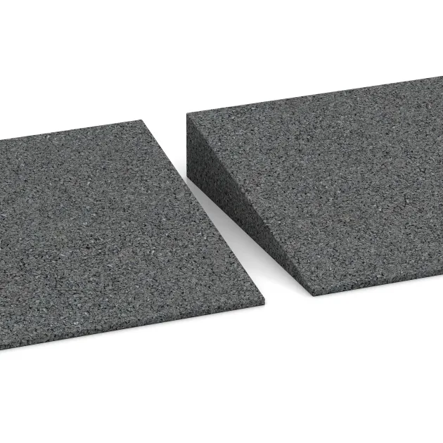 Großaufnahme vom Verbindungssystem von WARCO-Boden 2241 - Übergangsrampe 50 × 4,3 cm im Farbdesign Schiefergrau. Abmessungen 500 x 200 mm | 8 < 43 mm.