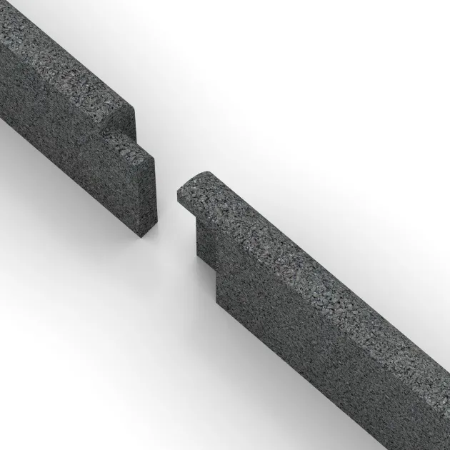 Großaufnahme vom Verbindungssystem von WARCO-Boden 2266 - Wandschutz Sockelleiste im Farbdesign Schiefergrau. Abmessungen 750 x 20 x 80 mm.