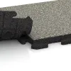 Großaufnahme vom Verbindungssystem von WARCO-Boden 1299 - Gehwegplatte Classic im Farbdesign Heller Granit. Abmessungen 500 x 500 x 40 mm.