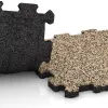 Großaufnahme vom Verbindungssystem von WARCO-Boden 3713 - Fitnessmatte Premium 2 cm im Farbdesign Travertin. Abmessungen 306 x 306 x 20 mm.