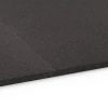 Großaufnahme vom Verbindungssystem von WARCO-Boden 6657 - Funktionsplatte Kl. 2 im Farbdesign Anthrazit. Abmessungen 104 x 104 x 1,8 cm.
