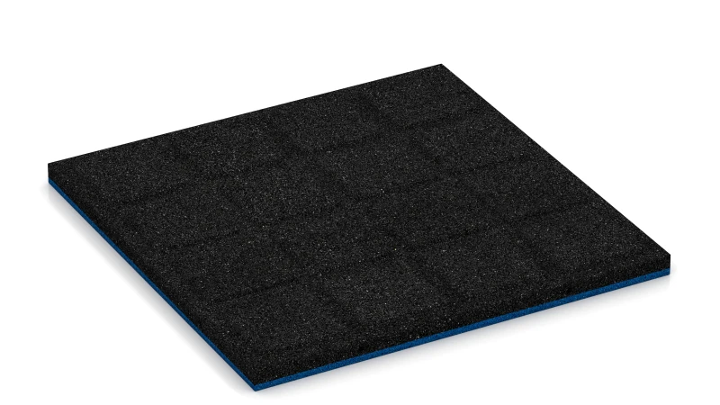 Quadratische Auflagepads mit breiten, flachen Drainagekanälen