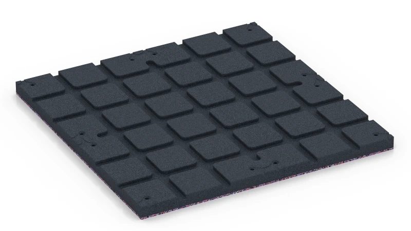 Quadratische Auflagefelder mit flachen Drainagekanälen
